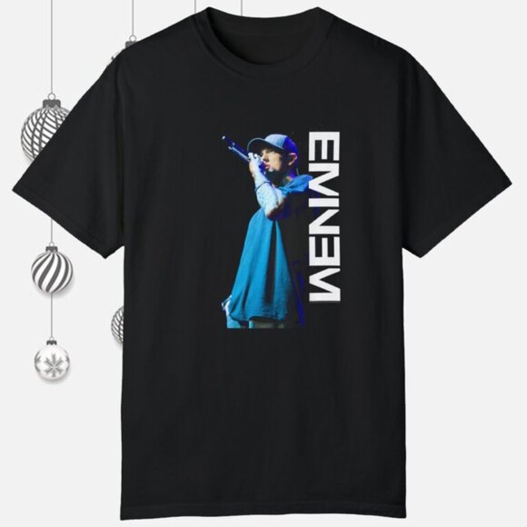 Eminem Mic Pose Rap Music T-Shirt Hip Hop Graphic Concert Fan Gift Unisex 05 - Picture 1 of 5